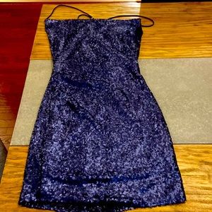 Navy blue sequence dress. Size M. Never worn.